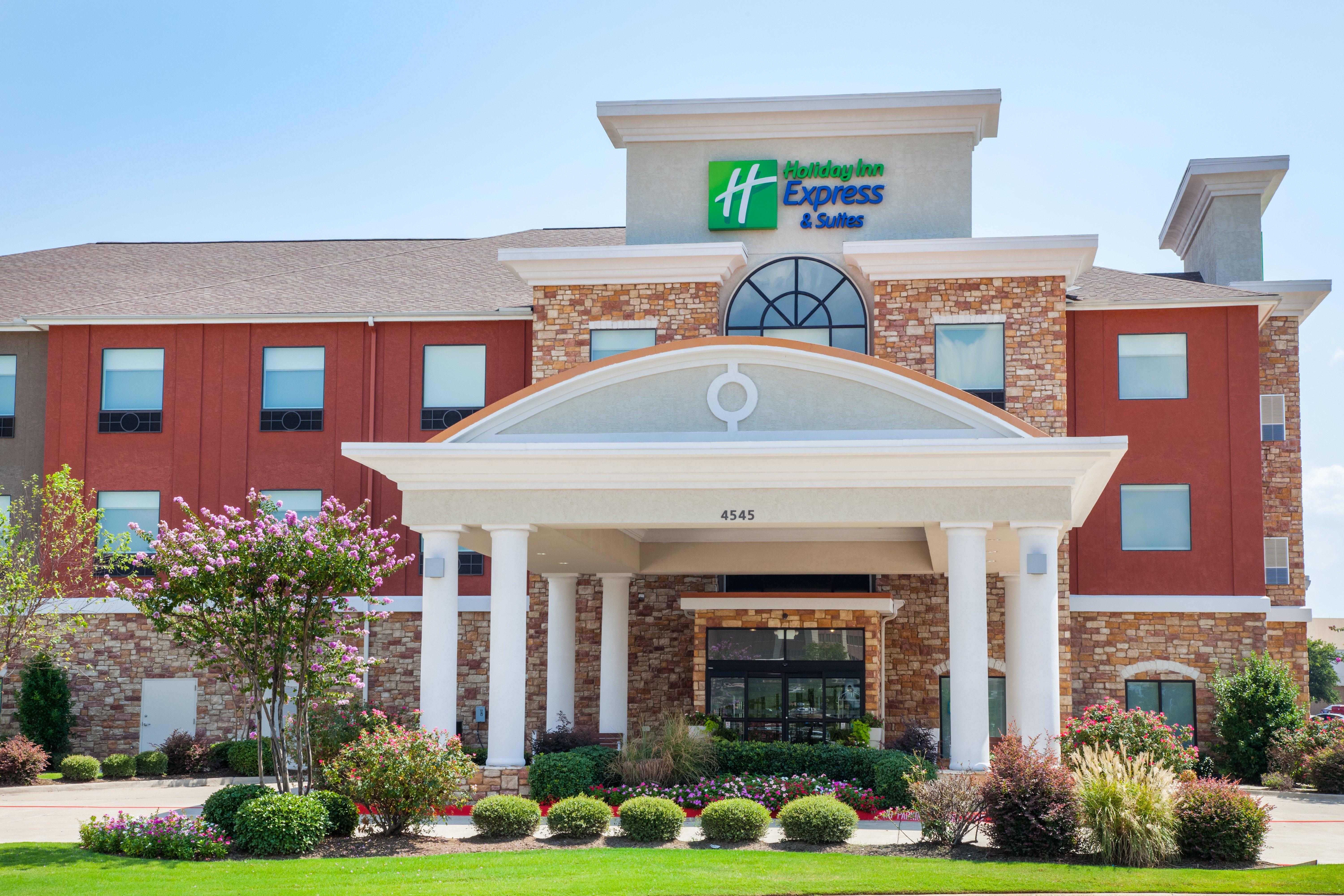 Holiday Express & By Ihg Hotel Texarkana